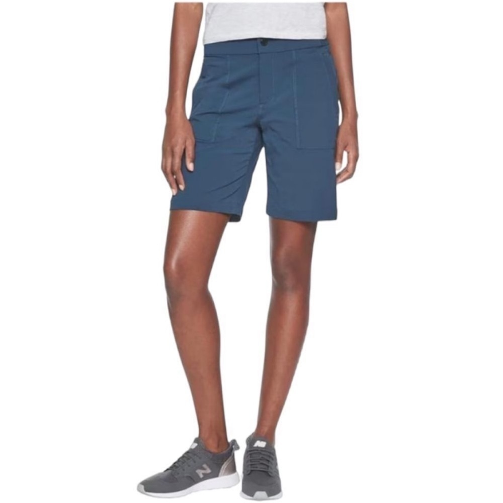 Athleta Gray Trekkie Bermuda 2.0 Shorts Constellation Blue Gray